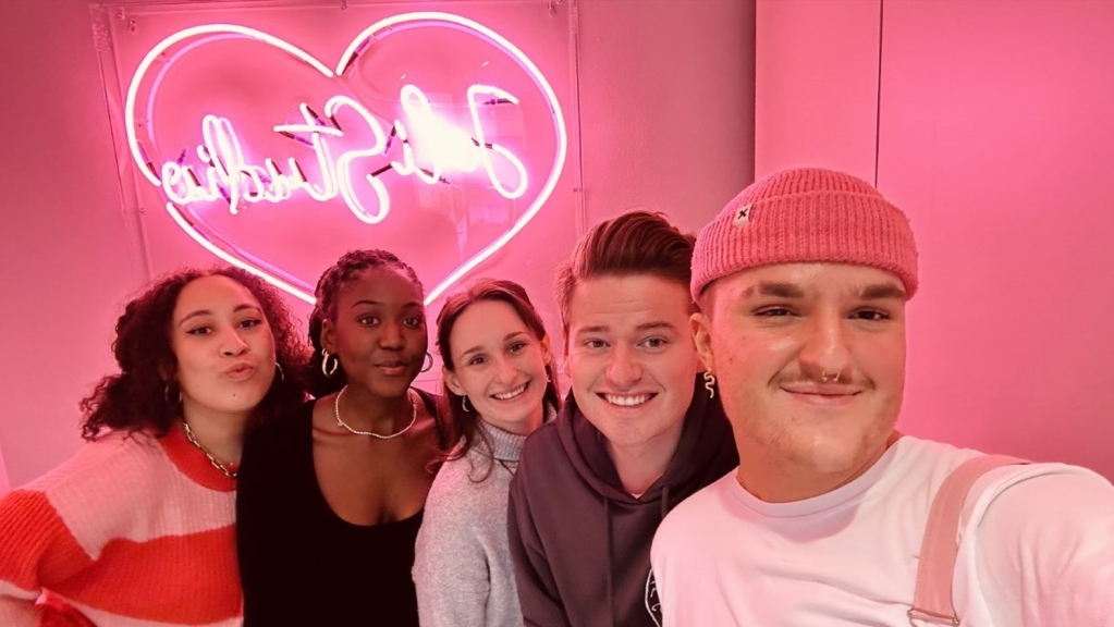 FAQ The Better Health Group initiative.  Students in Germany are using social media to discuss sexual and reproductive health topics like contraception.